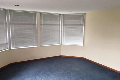 Photo of property in 7 Middlepark Road, Sockburn, Christchurch, 8042