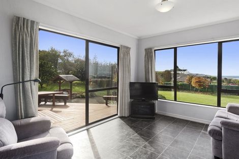 Photo of property in 10 Dawn View Place, Minden, Tauranga, 3176