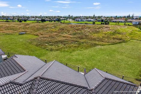 Photo of property in 10 Selliera Place, Papamoa Beach, Papamoa, 3118