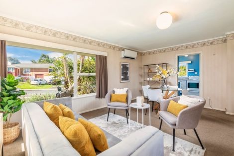 Photo of property in 1/34 Evelyn Place, Hillcrest, Auckland, 0627