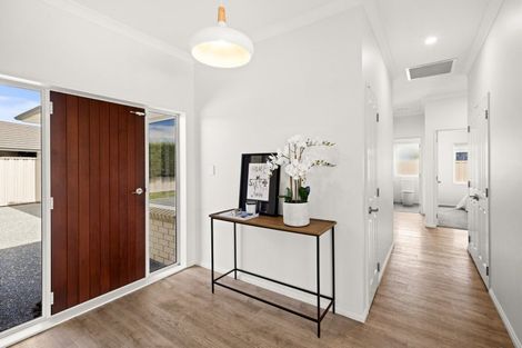 Photo of property in 6 Scott Place, Havelock North, 4130