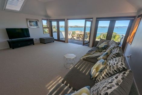 Photo of property in 18 Tizard Road, Birkenhead, Auckland, 0626