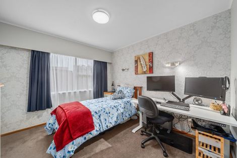 Photo of property in 7 Hawtrey Terrace, Johnsonville, Wellington, 6037