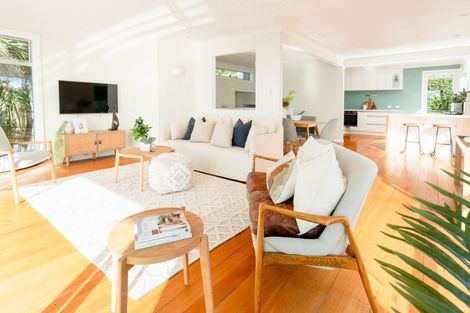 Photo of property in 20 Beere Haven Road, Seatoun, Wellington, 6022