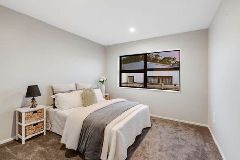 Photo of property in 129 Wainui Road, Silverdale, 0932