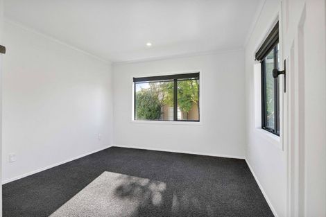 Photo of property in 22 Olivia Street, Stratford, 4332