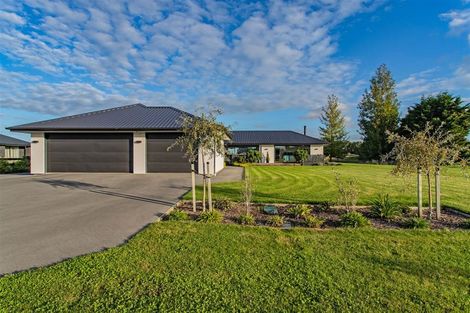 Photo of property in 8 Te Haunui Lane, Pegasus, 7612