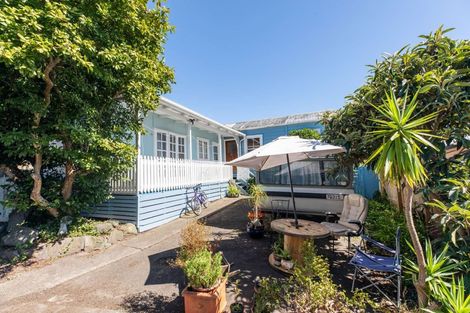Photo of property in 731 Swanson Road, Swanson, Auckland, 0612