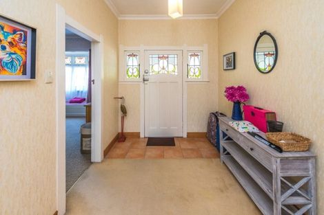 Photo of property in 2 Glasgow Street, Takaro, Palmerston North, 4412