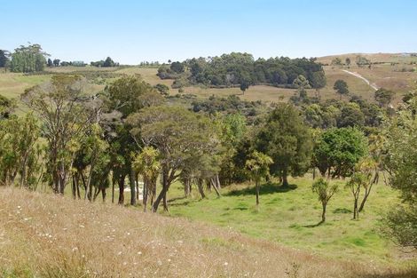 Photo of property in 135 Phillips Road, Kaiwaka, 0573