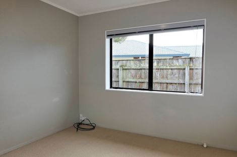 Photo of property in 17a Beachwater Grove, Paraparaumu Beach, Paraparaumu, 5032