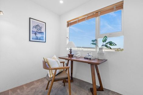 Photo of property in 825 Beach Road, Browns Bay, Auckland, 0630