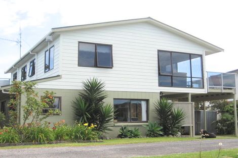 Photo of property in 9 Harbour View Road, Tahawai, Katikati, 3170