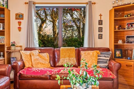 Photo of property in 101 West Harbour Drive, West Harbour, Auckland, 0618