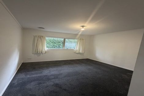 Photo of property in 5a Thurston Place, Bucklands Beach, Auckland, 2012