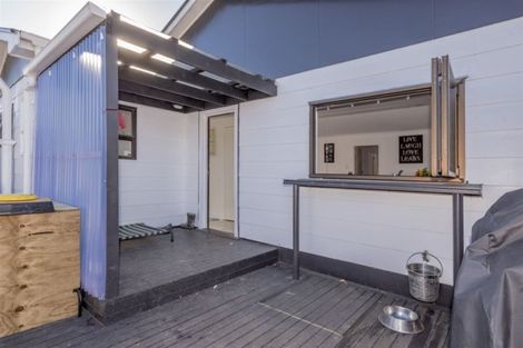 Photo of property in 21 Read Street, Levin, 5510