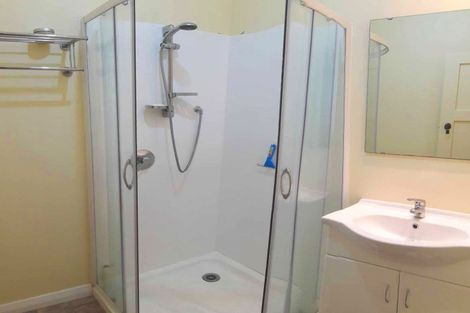 Photo of property in 84 Strathmore Avenue, Strathmore Park, Wellington, 6022