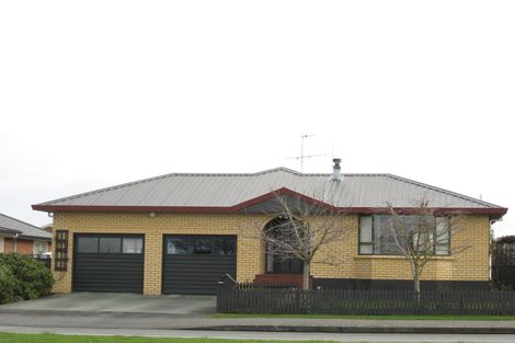 Photo of property in 692 Queens Drive, Waikiwi, Invercargill, 9810