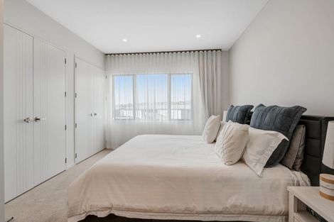 Photo of property in 10 Whao Lane, Silverdale, 0932