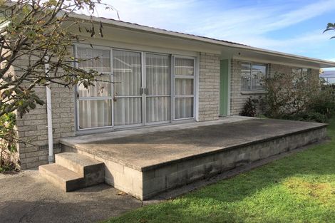 Photo of property in 5 Lindsay Crescent, Nawton, Hamilton, 3200