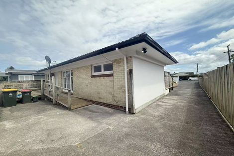 Photo of property in 1/11 Church Road, Mangere Bridge, Auckland, 2022