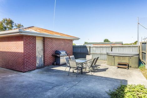 Photo of property in 14 Leverett Place, North New Brighton, Christchurch, 8083