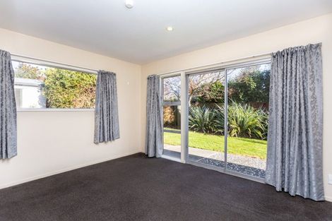 Photo of property in 21 Glenside Avenue, Ilam, Christchurch, 8041