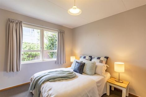 Photo of property in 10 Weathers Place, Taradale, Napier, 4112