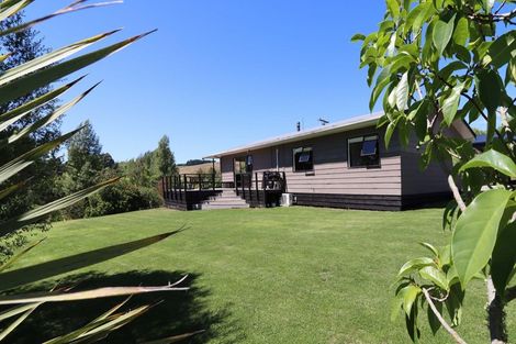 Photo of property in 137 Lees Pakaraka Road, Te Ore Ore, Masterton, 5886