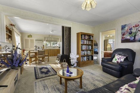 Photo of property in 120 Browne Street, Waitara, 4320