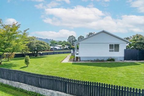 Photo of property in 1 Augustus Earle Place, Pukehangi, Rotorua, 3015