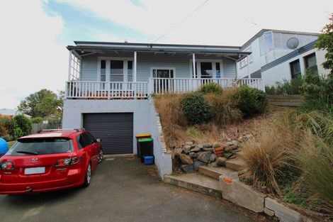 Photo of property in 22 Lawson Street, Roslyn, Dunedin, 9011