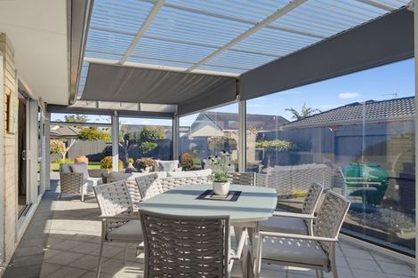 Photo of property in 24 Bucklands Crescent, Papamoa Beach, Papamoa, 3118