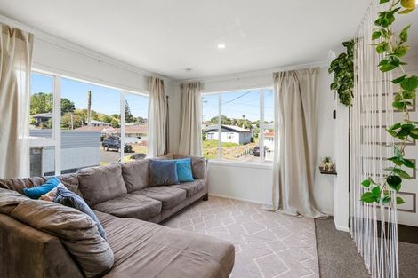 Photo of property in 10 Parris Street, Moturoa, New Plymouth, 4310