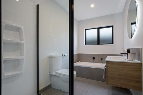 Photo of property in 8 Karaipiture Road, Karaka, 2124