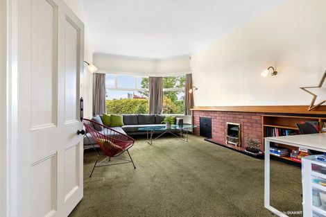 Photo of property in 19 Talavera Terrace, Kelburn, Wellington, 6012