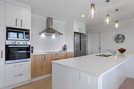 Photo of property in 1 Te Ranga Memorial Drive, Pyes Pa, Tauranga, 3112