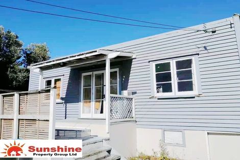 Photo of property in 1302b Dominion Road, Mount Roskill, Auckland, 1041