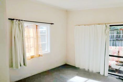 Photo of property in 1302b Dominion Road, Mount Roskill, Auckland, 1041