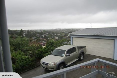 Photo of property in 287 Glenfield Road, Glenfield, Auckland, 0629