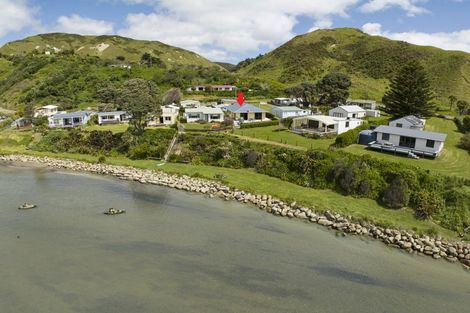 Photo of property in 7 Oraka Road, Mahia, Nuhaka, 4198
