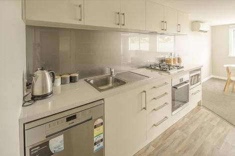 Photo of property in 170 Mount Pleasant Road, Mount Pleasant, Christchurch, 8081