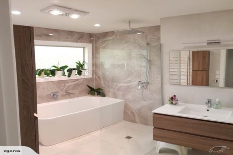 Photo of property in 95 Awaruku Road, Torbay, Auckland, 0630