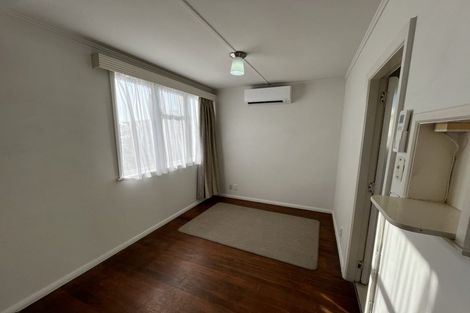 Photo of property in 33 Leicester Street, Cannons Creek, Porirua, 5024