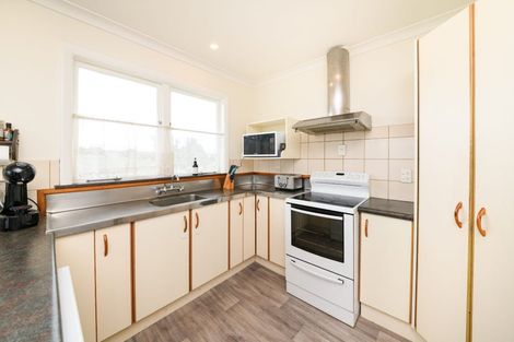 Photo of property in 53 Highbury Avenue, Highbury, Palmerston North, 4412