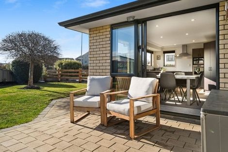 Photo of property in 11 Walnut Grove, Alexandra, 9320