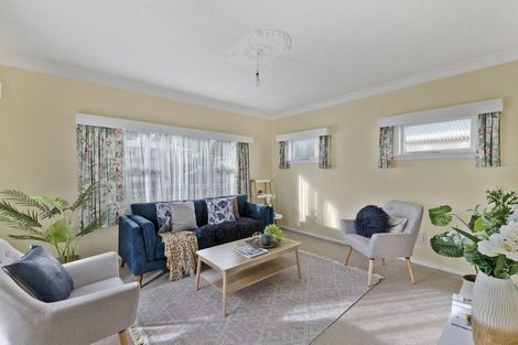 Photo of property in 19 Read Street, Levin, 5510