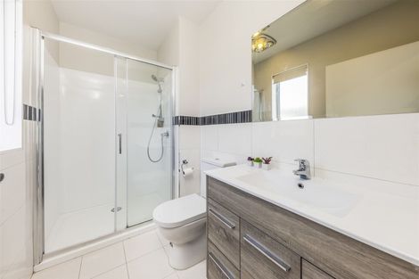 Photo of property in 19 Hollowout Street, Takanini, 2112