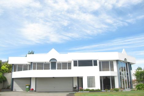 Photo of property in 4 Blencathra Place, Westmorland, Christchurch, 8025