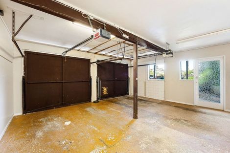 Photo of property in 1a Gloucester Street, Silverstream, Upper Hutt, 5019